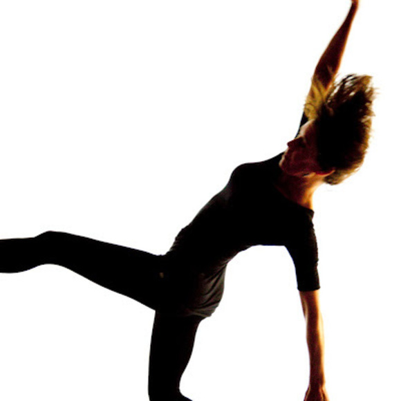 Meet your Posher, Hallie - Picture 1 of 1